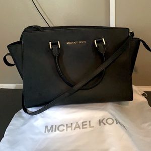 Michael Kors Selma